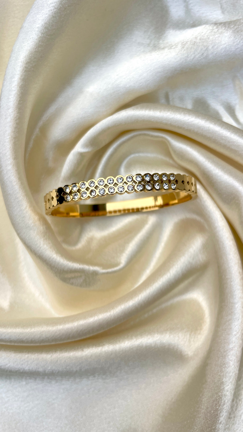 CZ bangle
