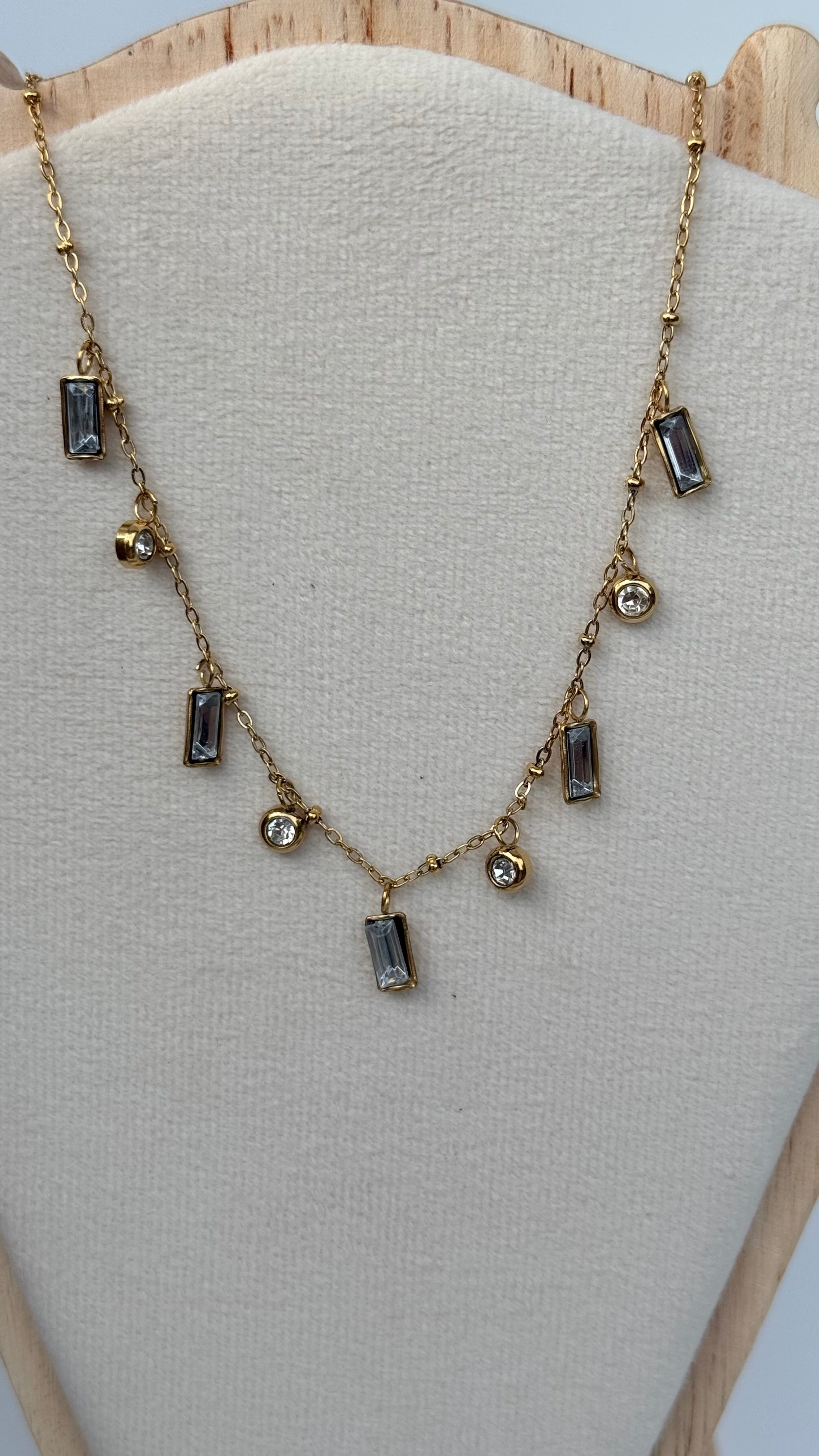 White Stone Hanging Necklace