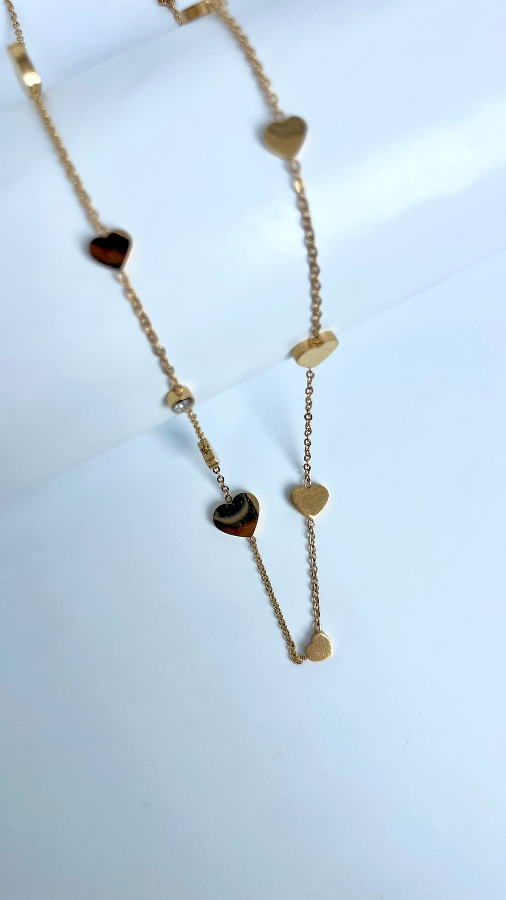 Falling Heart Chain