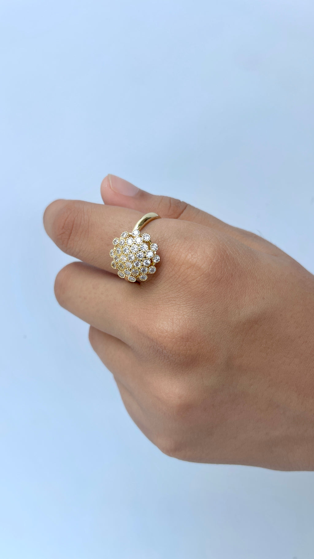 Adjustable Diamond Clusters Ring