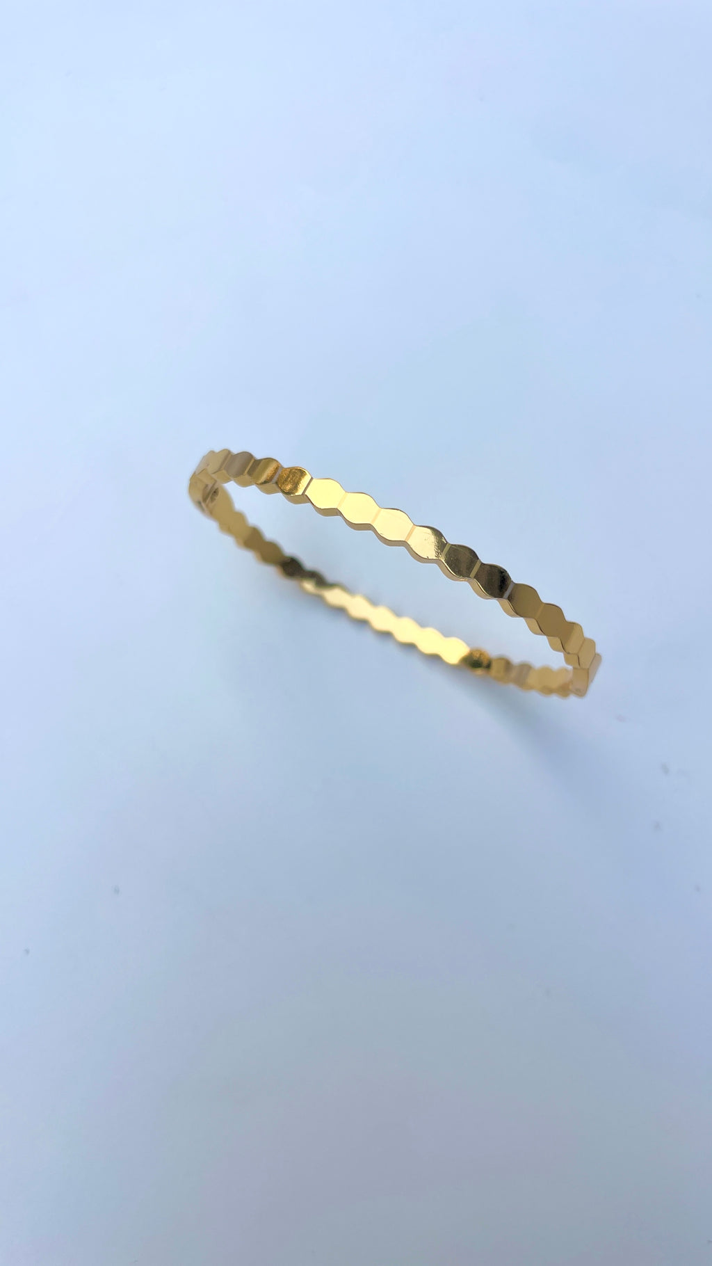 Honeycomb glow bangle