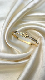 Blooming grace cz bangle