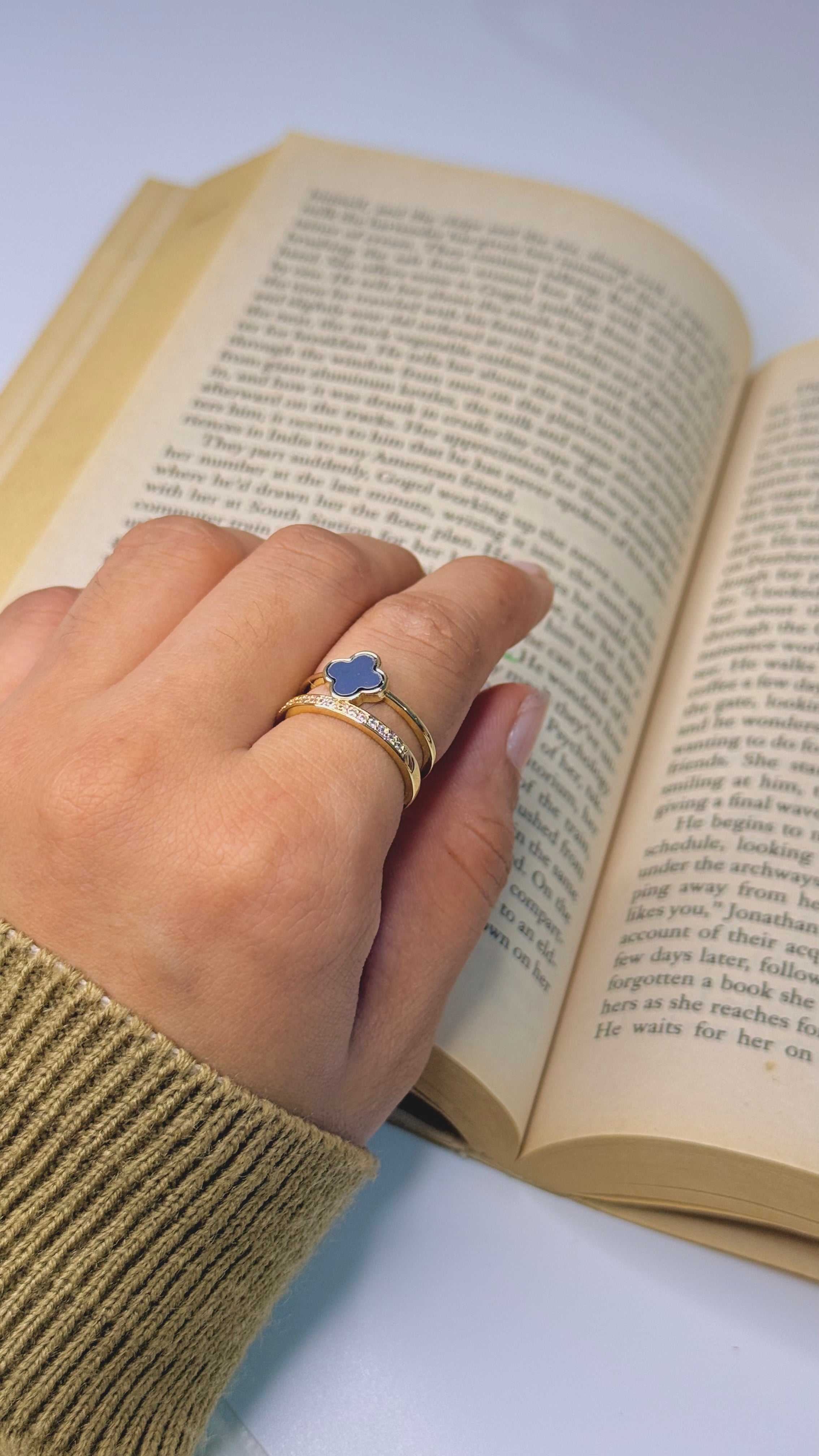 Adjustable Black Claw Ring
