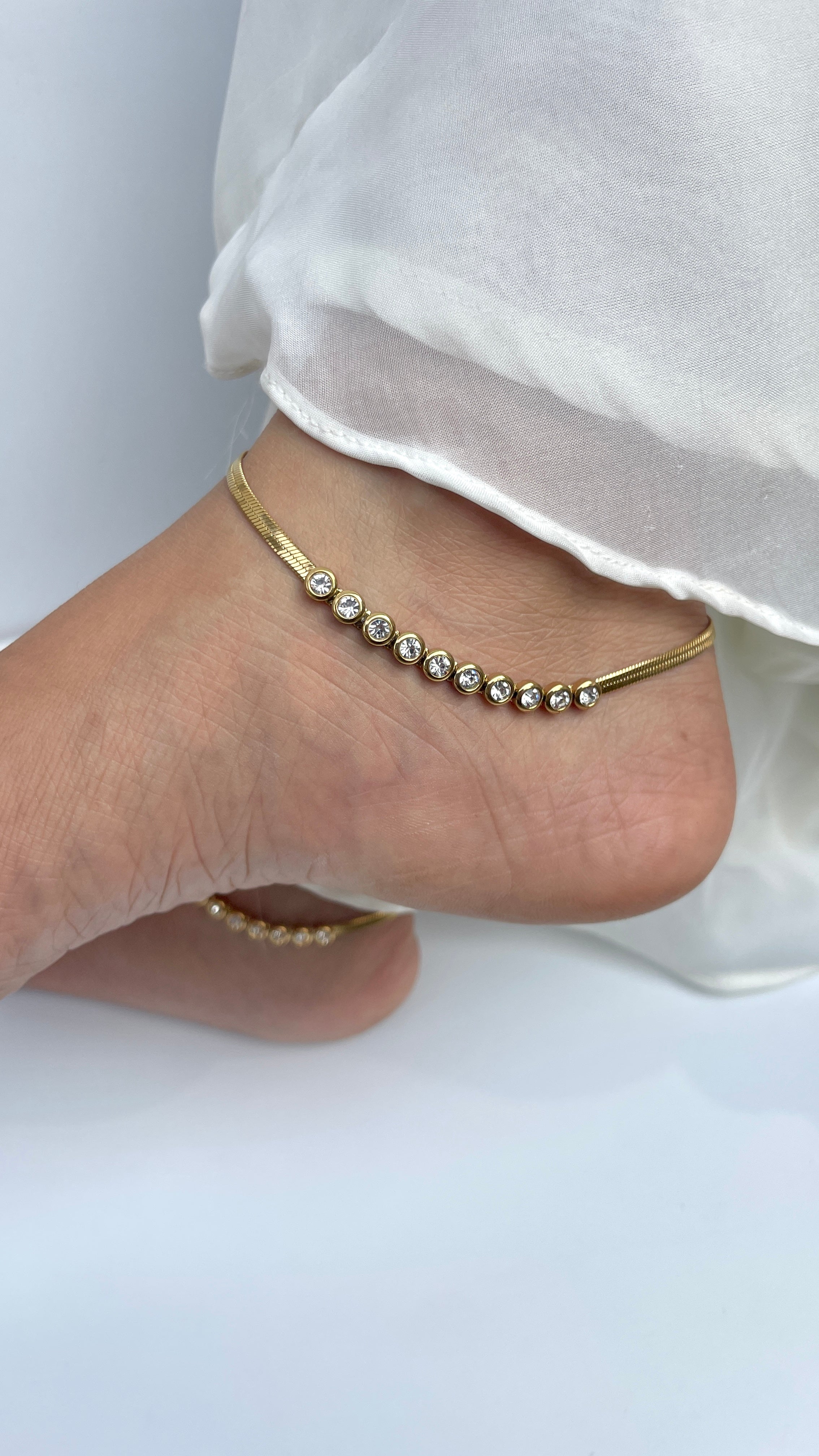 Snake Chain with Stone (pair)
