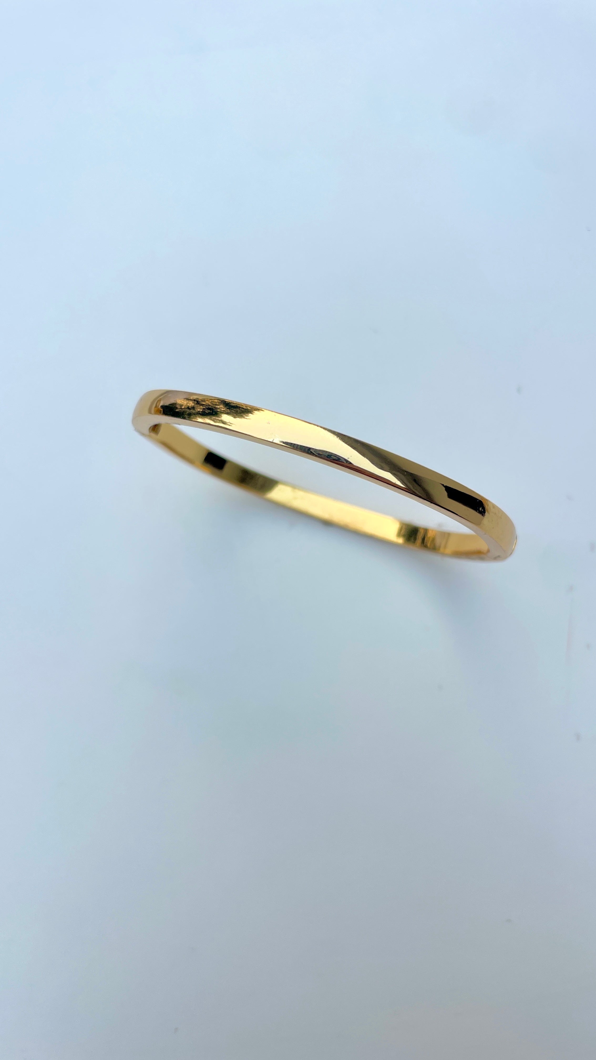 Plaine bangle