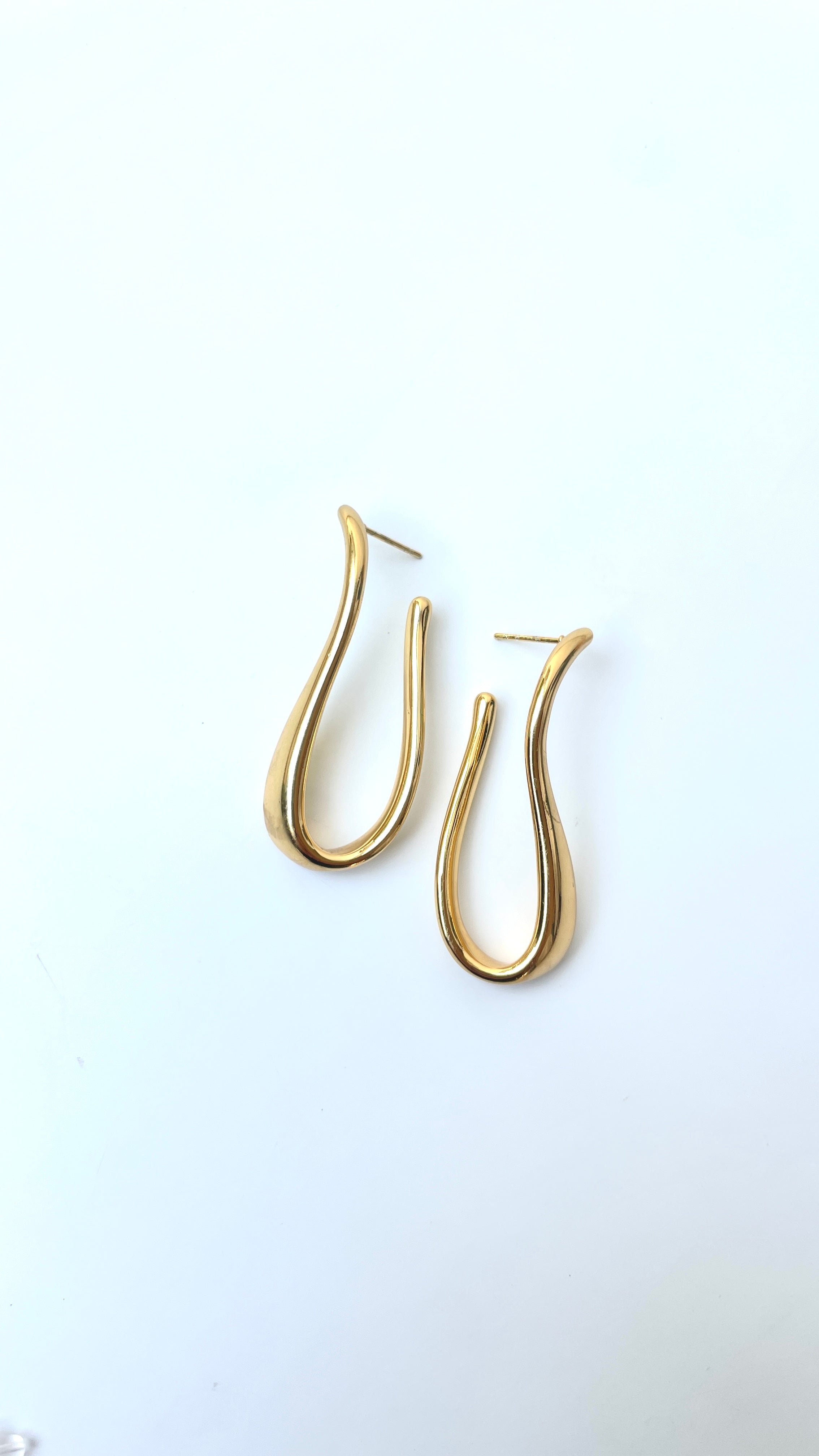 Teardrops Hoops