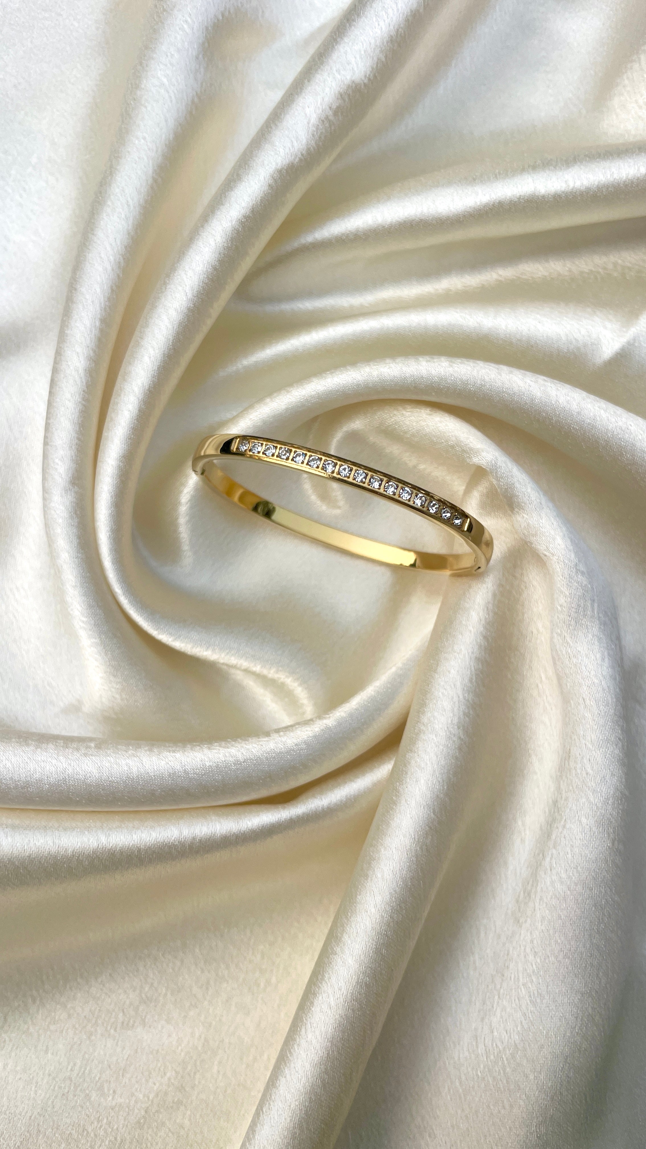 Golden gleam delight