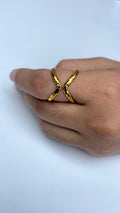 Adjustable Crisscross Ring