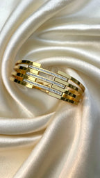 Royal Line Kada