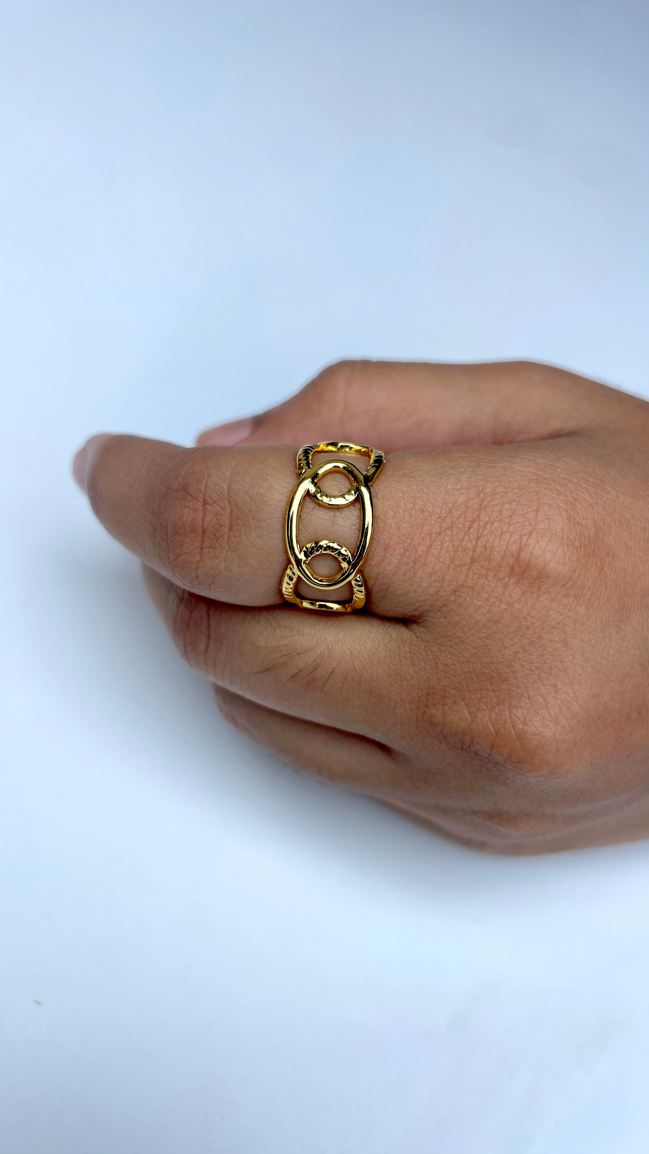 Adjustable Golden Loop Ring