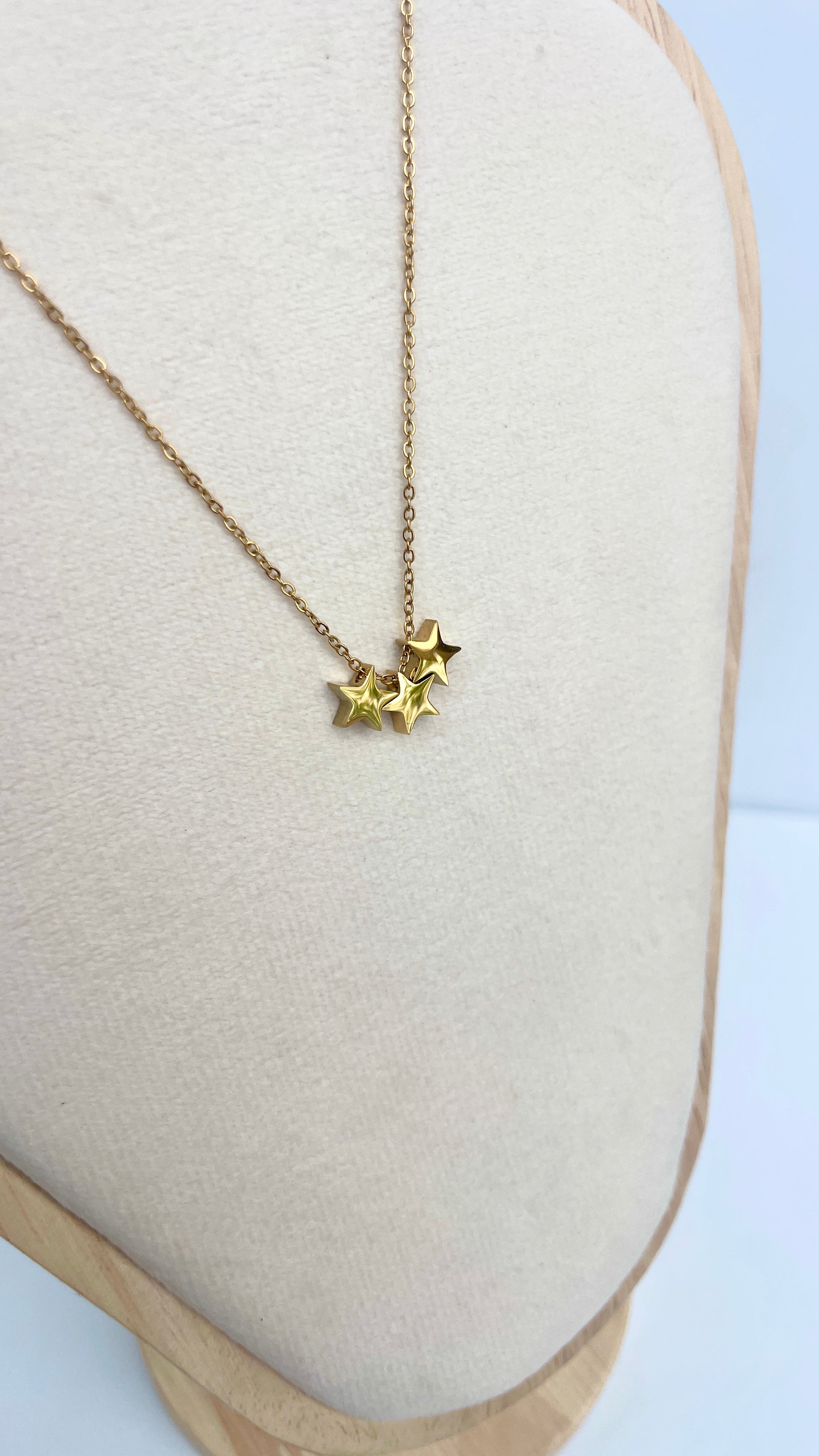 Triple star pendant