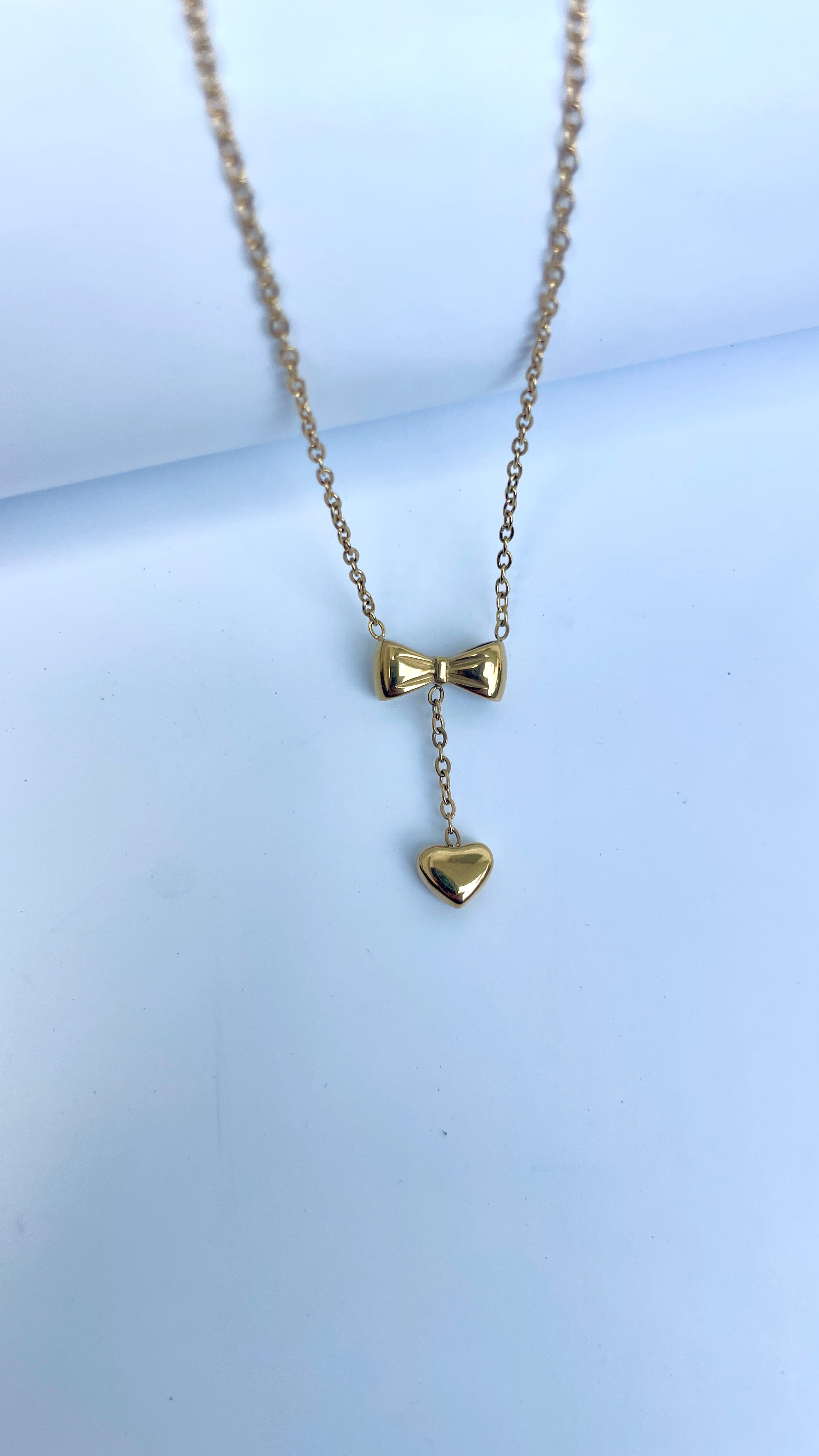 Hanging Bow Necklace