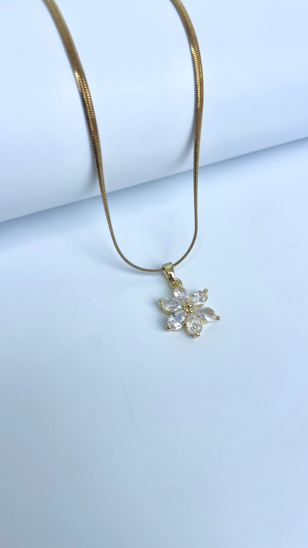 Aurora Bloom Necklace